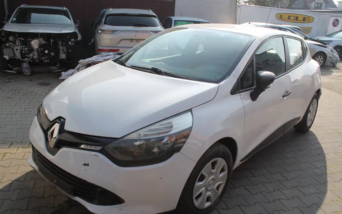 renault clio Renault Clio cena 12900 przebieg: 171769, rok produkcji 2015 z Bełchatów